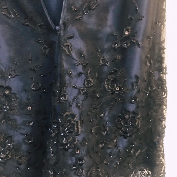 Authentic Tony Bowls Navy sequined Evening Dress Size 4 - Picture 10 of 14